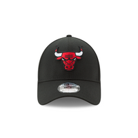 Bulls New Era Black Team Classic 3930
