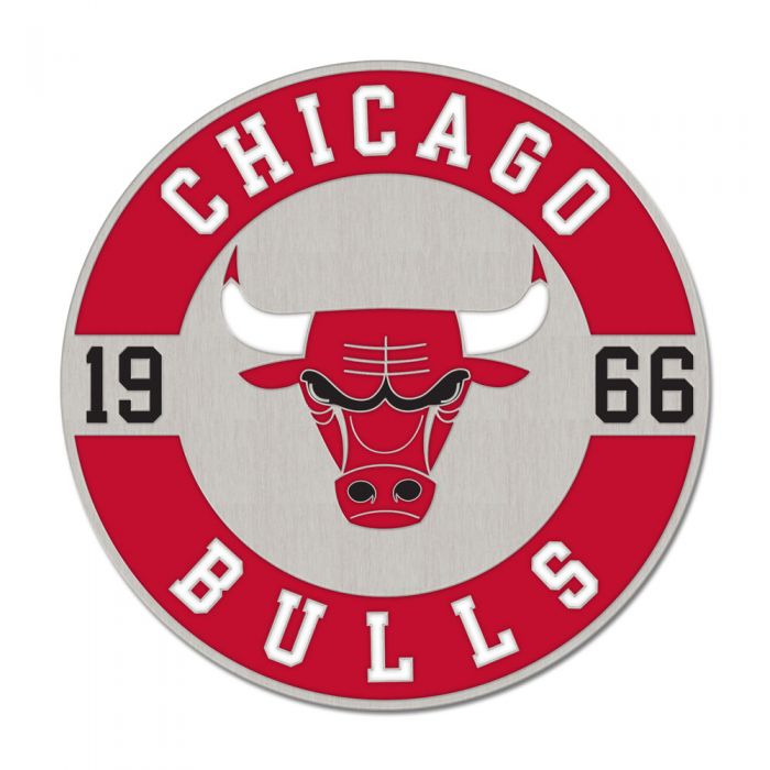Bulls Round Est Pin