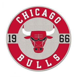 Bulls Round Est Pin