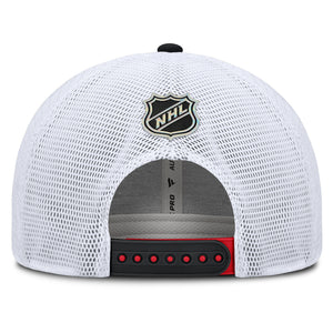 Blackhawks Fanatics Rink 5 Trucker