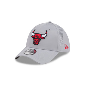 Bulls New Era EG MID Performance 3930