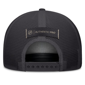 Blackhawks Fanatics Road 3 Utopia Phantom Trucker