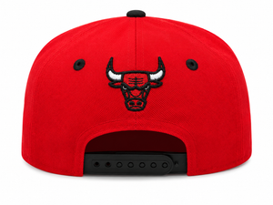 Bulls Youth Black Friday Deadstock Snapback