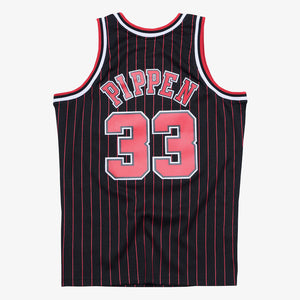Bulls Mitchell & Ness Pippen Alt Swingman Jersey