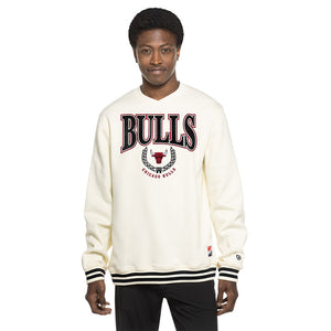 Bulls New Era 2026 Throwback Crewneck