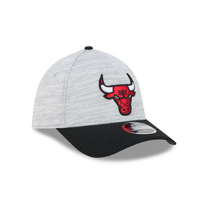 Bulls New Era AF Tech 3930 M-Crown